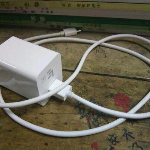乐视充电器在重庆 选对数码产品充电器，安全高效两不误